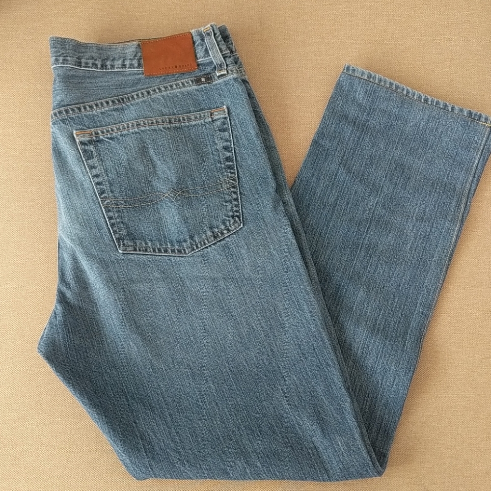 Lucky Jeans - Picture 6 of 6